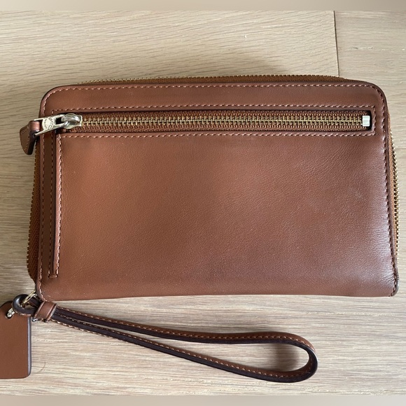 Saddle brown Coach wristlet - Picture 4 of 4